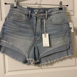 Good American, good curve short. New with tags.